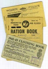 Книжки талонов на одежду, продовольствие и бензин