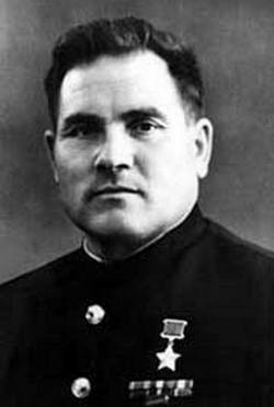 Михаил Петрович Девятаев, Герой Советского Союза