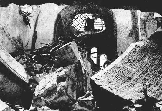 Здание Севастопольской панорамы. 1944 г.