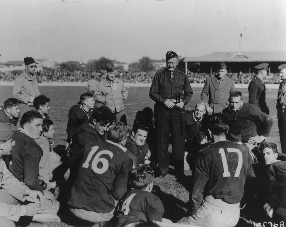 Матч по регби: морские пехотинцы США против сухопутных войск Новой Зеландии, 1943 год