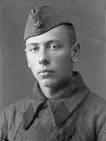 Анатолий Папанов, 1941 год.